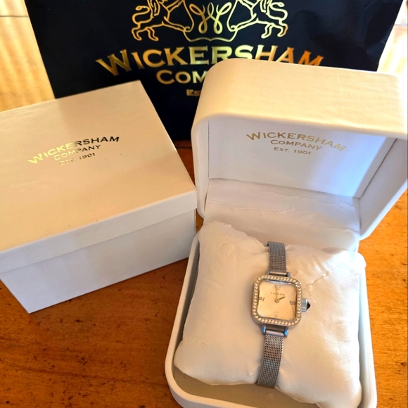 New original box Tycoon Swiss movement Swarovski crystal detail watch. - Picture 1 of 7